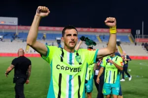 ΚΥΠΕΛΛΟΥΧΟΣ η ΑΕΚ στα πέναλτι με... ήρωα τον Αλομέροβιτς! (Φώτος)