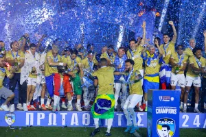 (ΦΩΤΟΣ) Η φιέστα της Πάφος FC