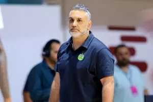 ΠΡΩΤΑΘΛΗΤΡΙΑ η Πετρολίνα ΑΕΚ! (φώτος)