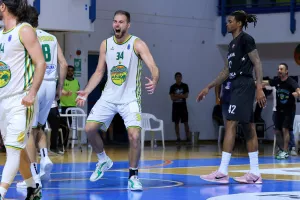 ΠΡΩΤΑΘΛΗΤΡΙΑ η Πετρολίνα ΑΕΚ! (φώτος)