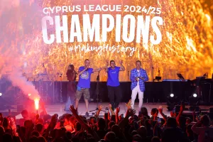 (ΦΩΤΟΣ) Η φιέστα της Πάφος FC