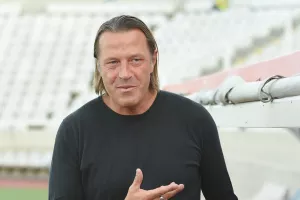 Κουβέντα με τους... ΑΕΛίστες!