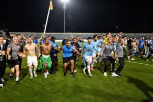 ΝΑΙ... ΕΦΕΡΑΝ το πρωτάθλημα στο Παφιακό! (φώτος)