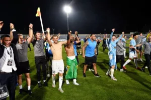 ΝΑΙ... ΕΦΕΡΑΝ το πρωτάθλημα στο Παφιακό! (φώτος)