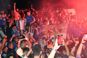 (ΦΩΤΟΣ) Η φιέστα της Πάφος FC