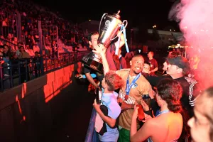 (ΦΩΤΟΣ) Η φιέστα της Πάφος FC