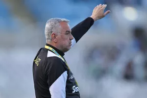Τι του έτυχε και αυτού 