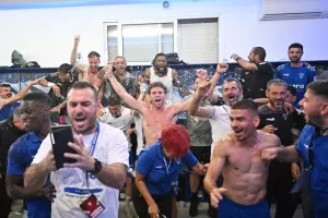 Τεσσάρα και… επισφράγιση της ιστορικής παραμονής (φώτος)