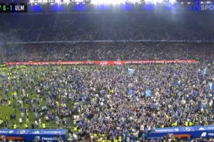 Το Αμβούργο ξανά στην Bundesliga με την… έβδομη!