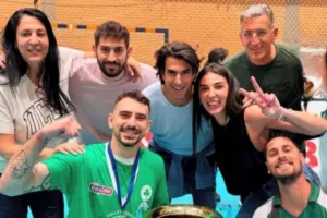 Η οικογένεια του ήταν εκεί 