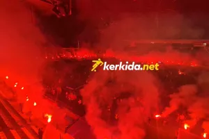 (Βίντεο Kerkida) Εντυπωσιακό pyro show από τους Μαχητές 
