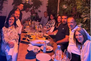 Γιόρτασαν την παραμονή 