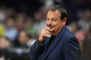 Αταμάν: "Μόνος στόχος στον μικρό τελικό ήταν να δώσουμε χρόνο συμμετοχής στον Σαμοντούροβ"