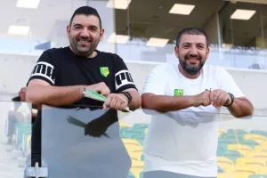 Με δέκα… η ΑΕΚ στο μεγάλο ΤΕΛΙΚΟ! (Φώτος)