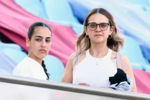 Έξι γκολ, αγωνία και τελικά Βυσσινί-ΠΑΡΑΜΟΝΗ!