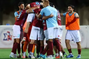 Έξι γκολ, αγωνία και τελικά Βυσσινί-ΠΑΡΑΜΟΝΗ!