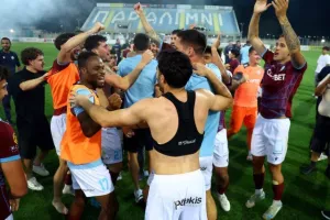 Έξι γκολ, αγωνία και τελικά Βυσσινί-ΠΑΡΑΜΟΝΗ!