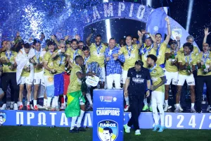 (ΦΩΤΟΣ) Η φιέστα της Πάφος FC