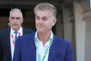 Παπασταύρου για Κούμα: "Είσαι ό,τι χειρότερο για τον θεσμό/Όλη η Κύπρος ξέρει ποιος είσαι"