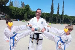 Το Taekwondo δίδαξε αξίες του αθλητισμού στο Δημοτικό Σχολείο Ευρύχου μέσω της ΕΣΔΑ