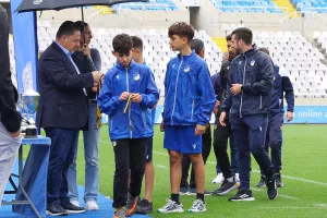 (ΦΩΤΟΣ kerkida) Απονομές... υπό βροχή