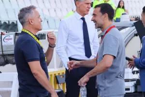 Μαζί...Καρσέδο και Τσάβι Ρόκα
