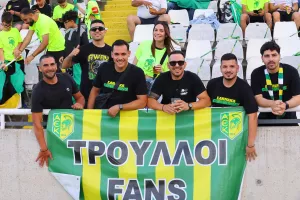Τρούλλοι/ΑΕΚ
