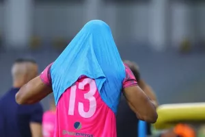 ΘΡΙΛΕΡ στην Λεμεσό και ΥΠΟΒΙΒΑΣΜΟΣ για Καρμιώτισσα (φώτος)
