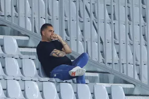 Δημοσθένους: "Όσοι τα έβαλαν με τον Κούμα και τον Κίκη Φιλίππου πήγαν β' εθνική!"