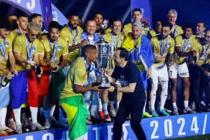 (ΦΩΤΟΣ) Η φιέστα της Πάφος FC