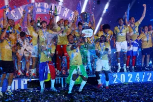 (ΦΩΤΟΣ) Η φιέστα της Πάφος FC