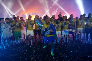 (ΦΩΤΟΣ) Η φιέστα της Πάφος FC
