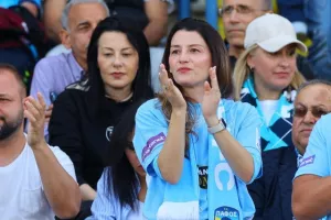 (ΦΩΤΟΡΕΠΟΡΤΑΖ) Πήραν θέση οι Παφίτες 