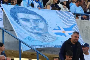 (ΦΩΤΟΡΕΠΟΡΤΑΖ) Πήραν θέση οι Παφίτες 
