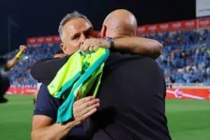 ΚΥΠΕΛΛΟΥΧΟΣ η ΑΕΚ στα πέναλτι με... ήρωα τον Αλομέροβιτς! (Φώτος)