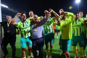 ΚΥΠΕΛΛΟΥΧΟΣ η ΑΕΚ στα πέναλτι με... ήρωα τον Αλομέροβιτς! (Φώτος)