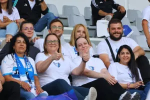 Φωτορεπορτάζ/ Ο κόσμος στο "Αλφαμέγα"