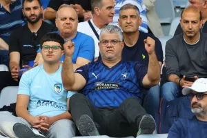 Φωτορεπορτάζ/ Ο κόσμος στο "Αλφαμέγα"