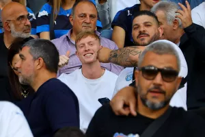 Aνάμεσα στους Απολλωνίστες ο Μπράουν