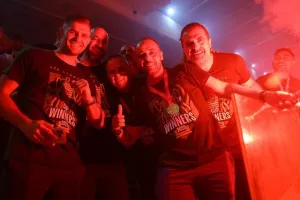 Ώρα 01:30/ Μέσα σε αποθέωση έφτασαν στην ΑΡΕΝΑ οι Κυπελλούχοι! (Φώτος/Βίντεο Kerkida)