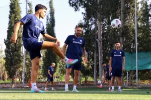 (Βίντεο/Φώτος) Ανεβάζει ρυθμούς η Εθνική μας ομάδα