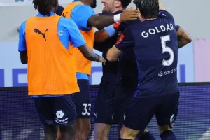 Πρόκριση στον τελικό και… ολοταχώς για ΝΤΑΜΠΛ! (φώτος)