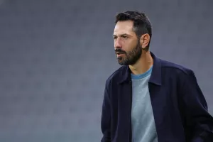 Επίσημο για Πετράκη