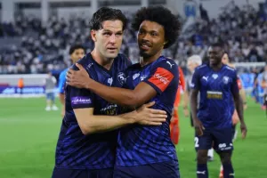 Πρόκριση στον τελικό και… ολοταχώς για ΝΤΑΜΠΛ! (φώτος)