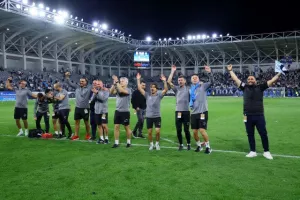 Πρόκριση στον τελικό και… ολοταχώς για ΝΤΑΜΠΛ! (φώτος)