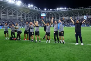 Πρόκριση στον τελικό και… ολοταχώς για ΝΤΑΜΠΛ! (φώτος)