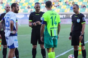 Με χατ-τρικ του Ανγκέλσκι... έκλεισε με νίκη στην Αρένα