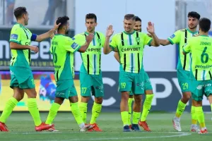 Με χατ-τρικ του Ανγκέλσκι... έκλεισε με νίκη στην Αρένα