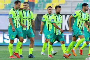 Με χατ-τρικ του Ανγκέλσκι... έκλεισε με νίκη στην Αρένα