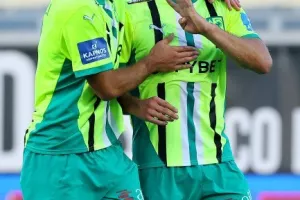 Με χατ-τρικ του Ανγκέλσκι... έκλεισε με νίκη στην Αρένα